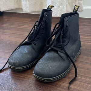 Dr. Martens Tobias Men’s Leather Casual Boots